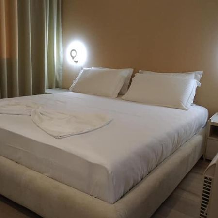 Vlorë Deluxe Sea Apartment מראה חיצוני תמונה