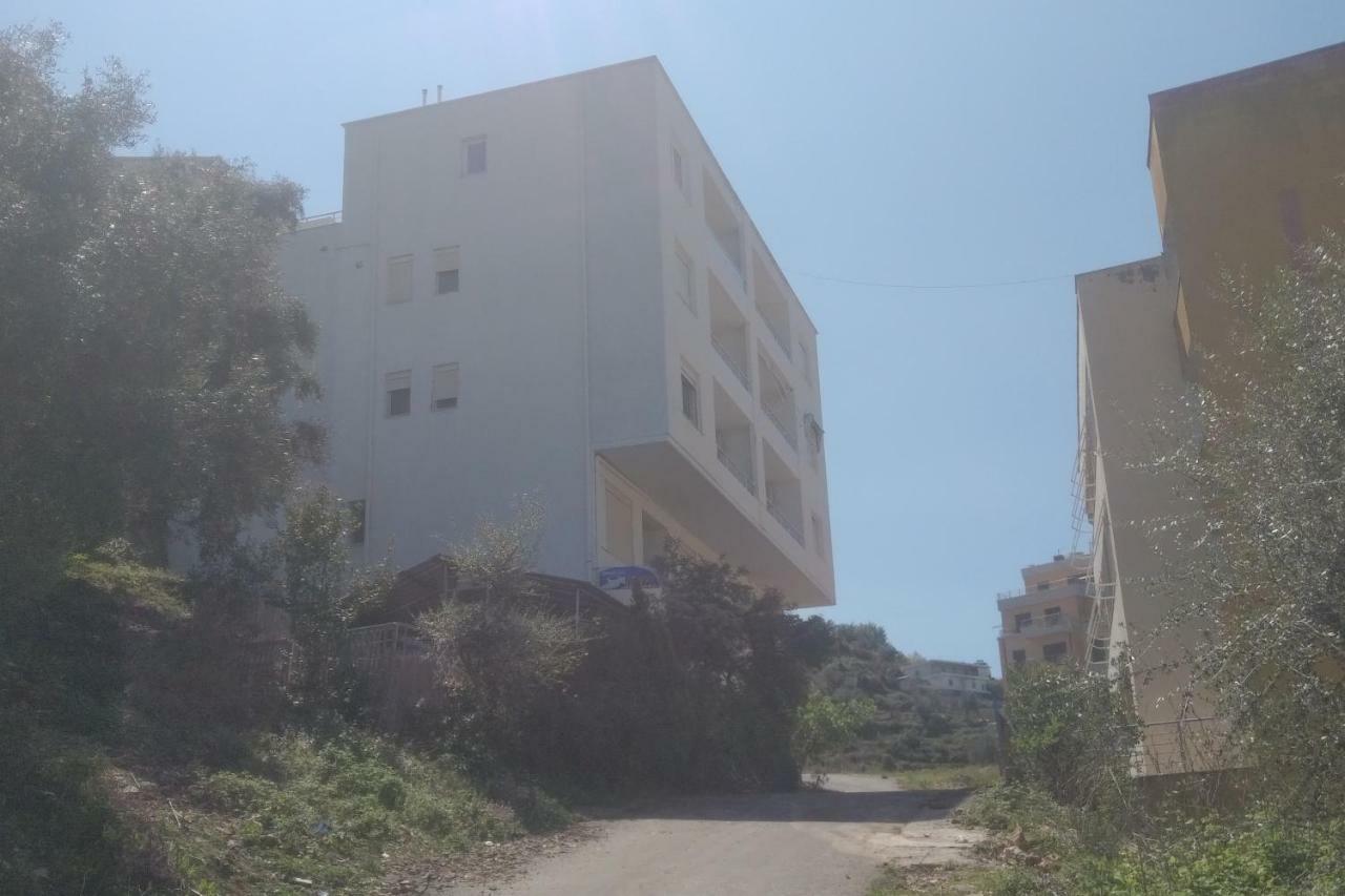 Vlorë Deluxe Sea Apartment מראה חיצוני תמונה