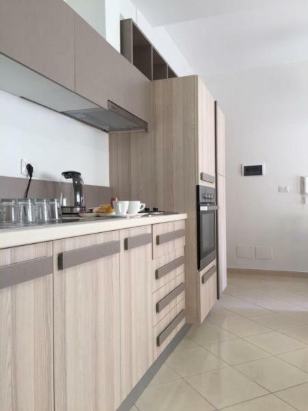 Vlorë Deluxe Sea Apartment חדר תמונה