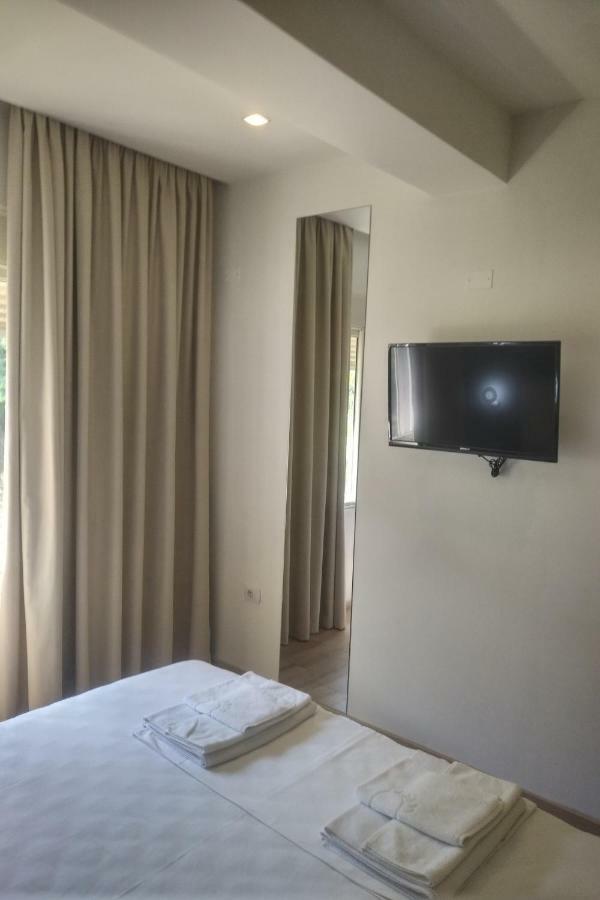 Vlorë Deluxe Sea Apartment מראה חיצוני תמונה